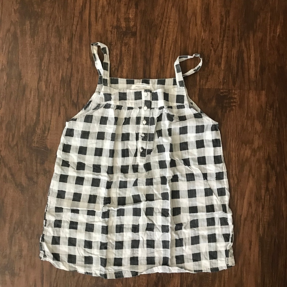 Cute Gingham tank top in size S